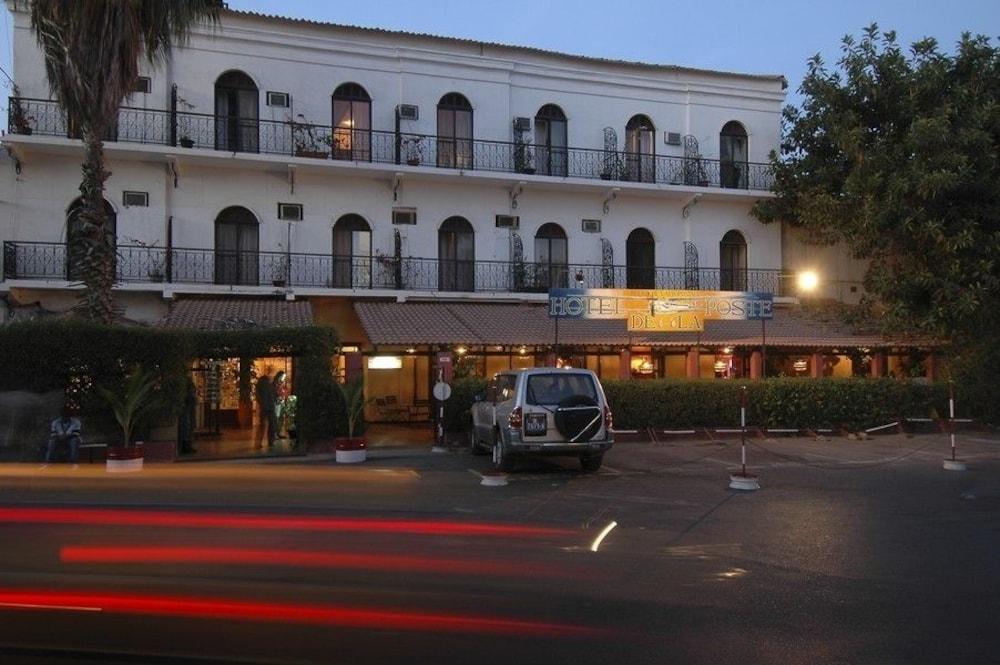 Hotel De La Poste Saint-Louis Exteriör bild
